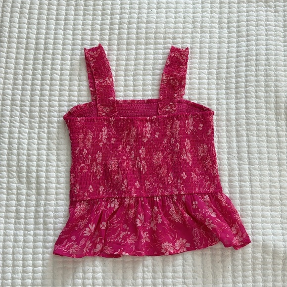 Super cute size L hot pink floral ruched tank top - Picture 3 of 3